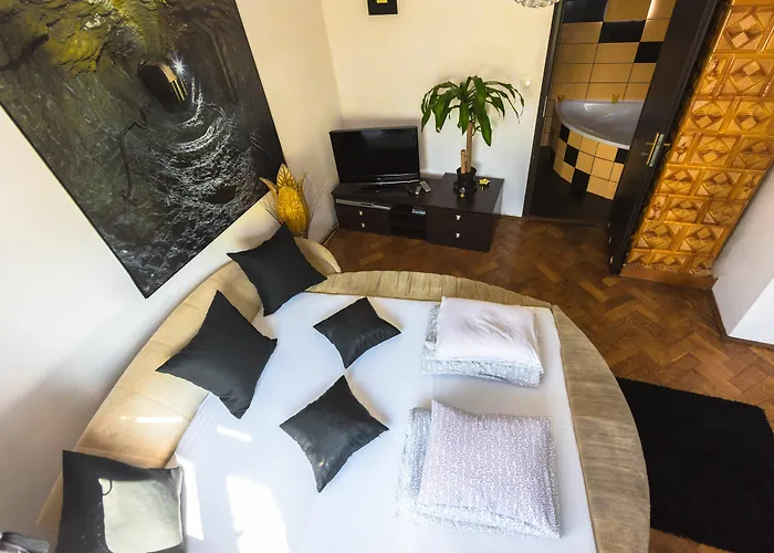 Magic Apartments